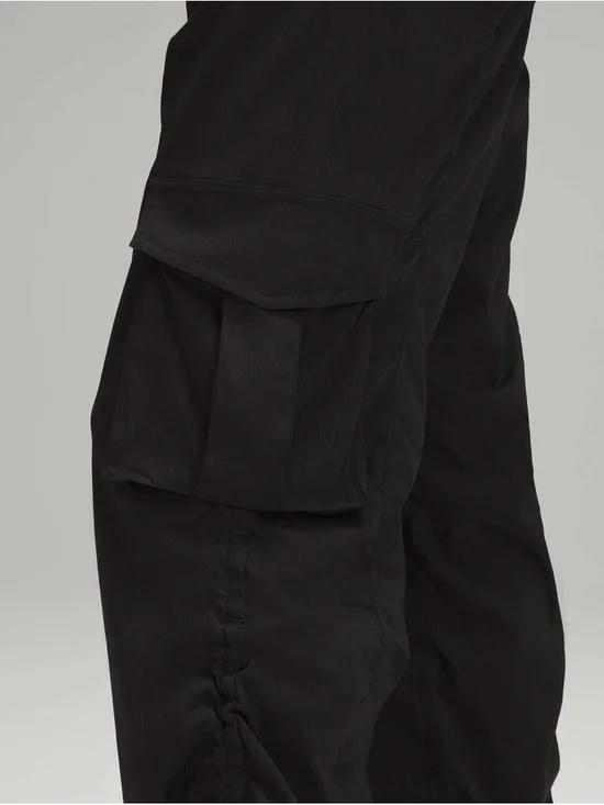 Lululemon Dance Studio Relaxed-Fit Mid-Rise Cargo Pant in Black - Picture 2 of 4
